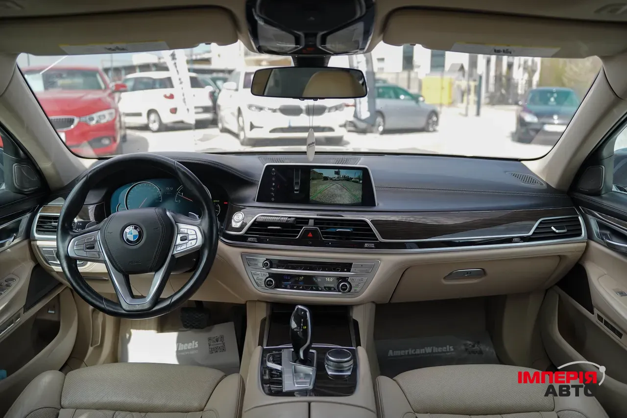 BMW 7 серії - фото 21