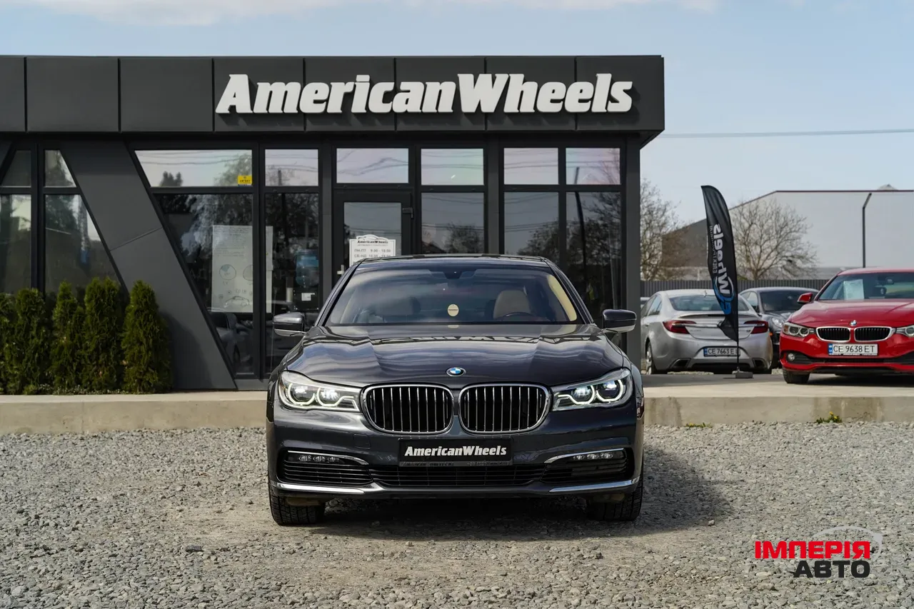 BMW 7 серії - фото 2