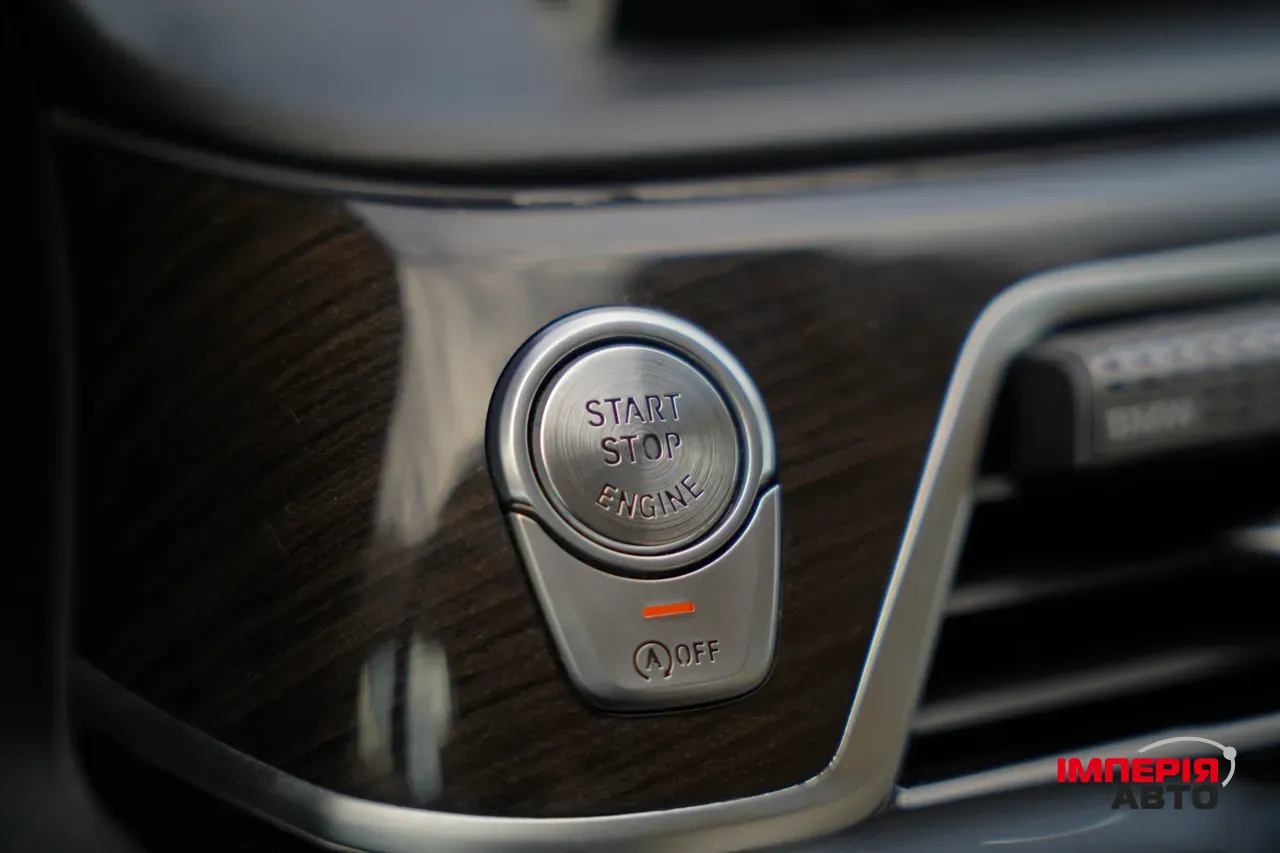 BMW 7 серії - фото 27