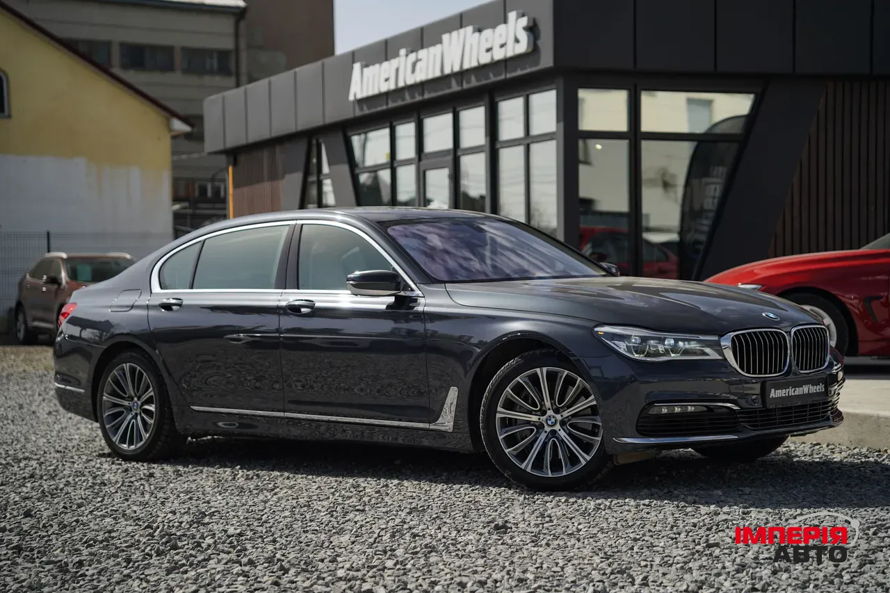 BMW 7 серії - фото 11