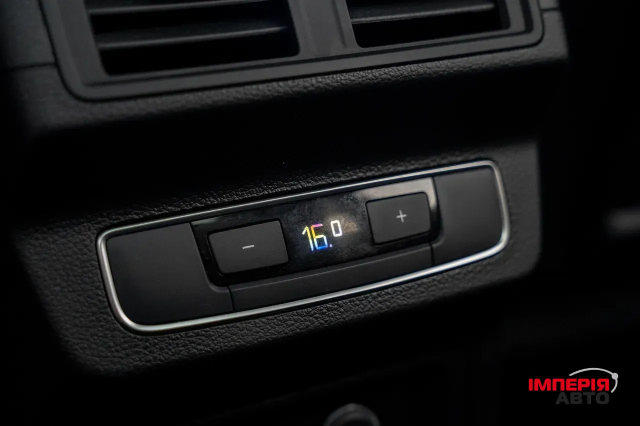 Audi Q5 - фото 33