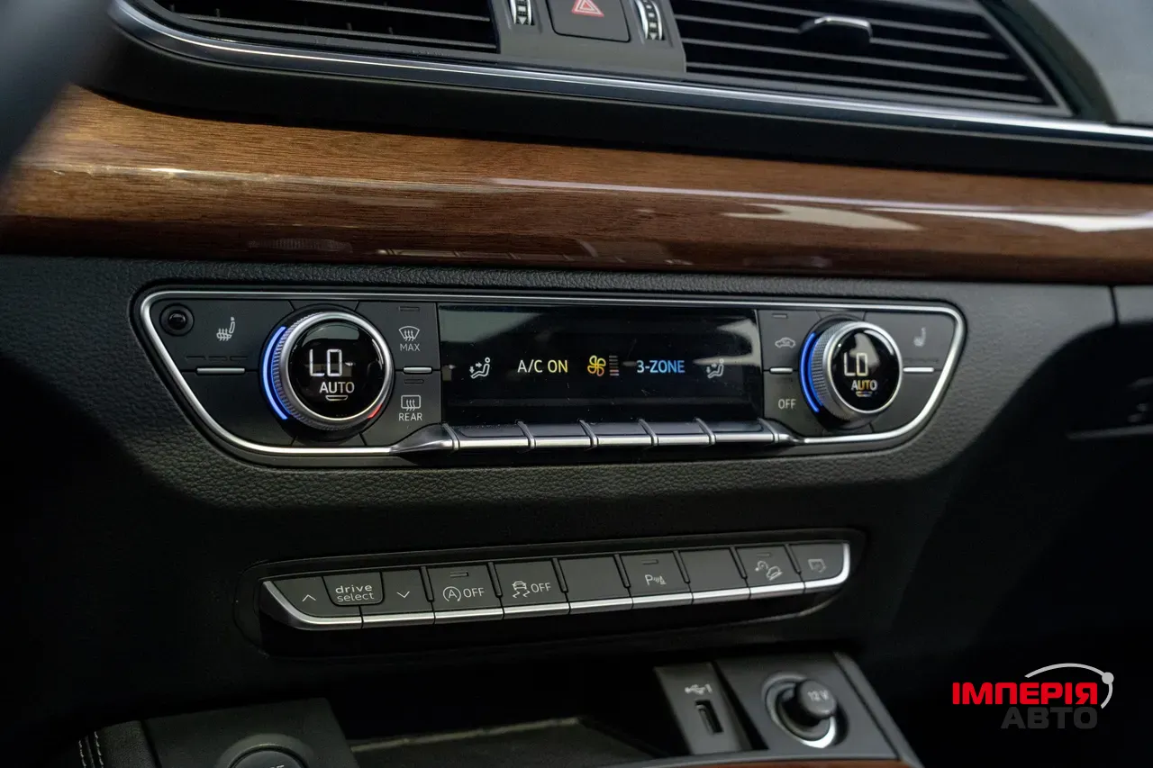 Audi Q5 - фото 27