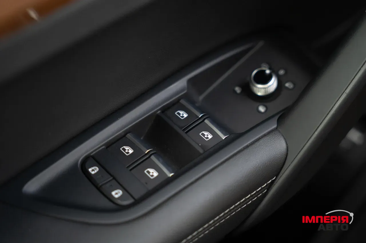 Audi Q5 - фото 19