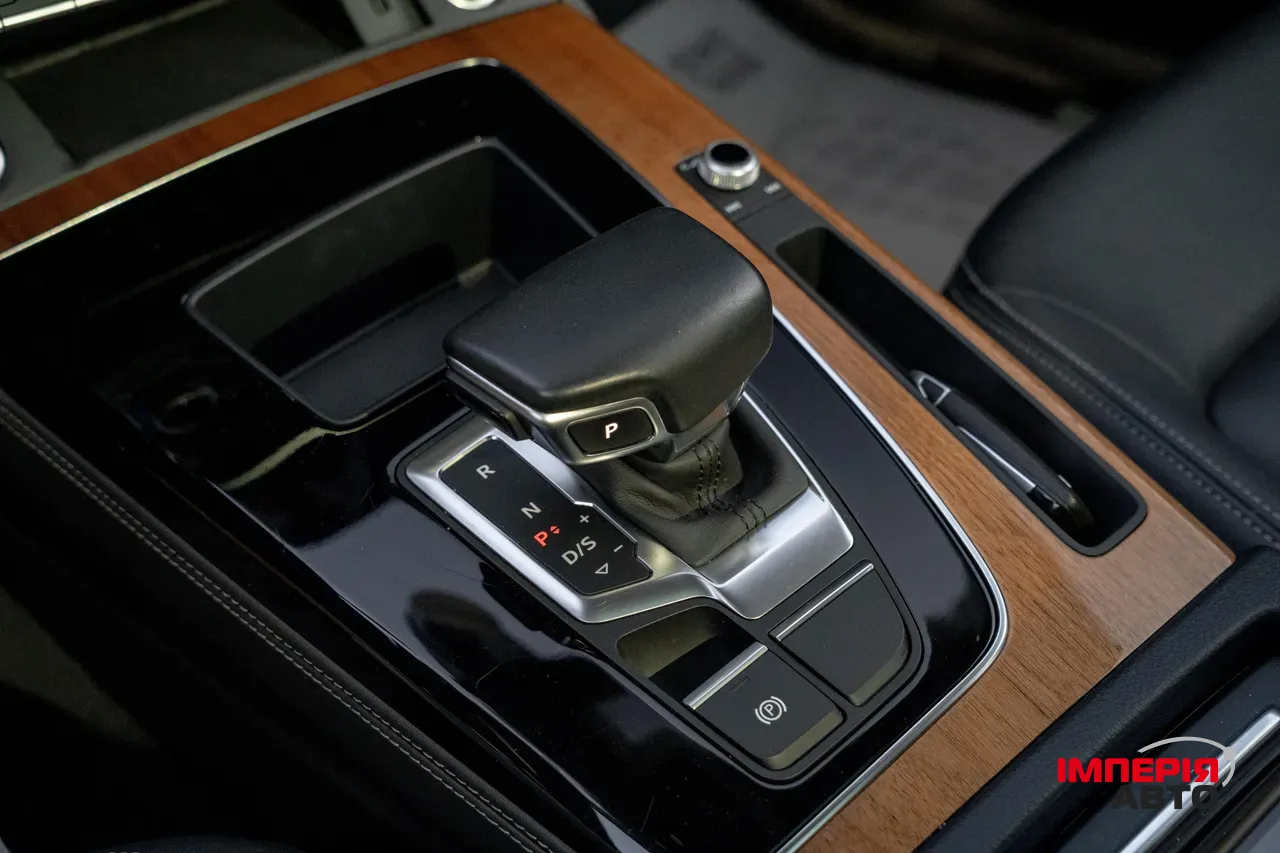 Audi Q5 - фото 28