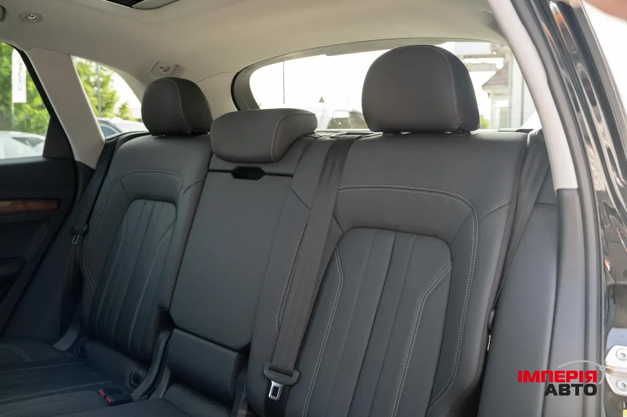 Audi Q5 - фото 32
