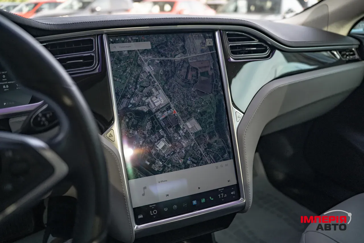 Tesla Model S - фото 20