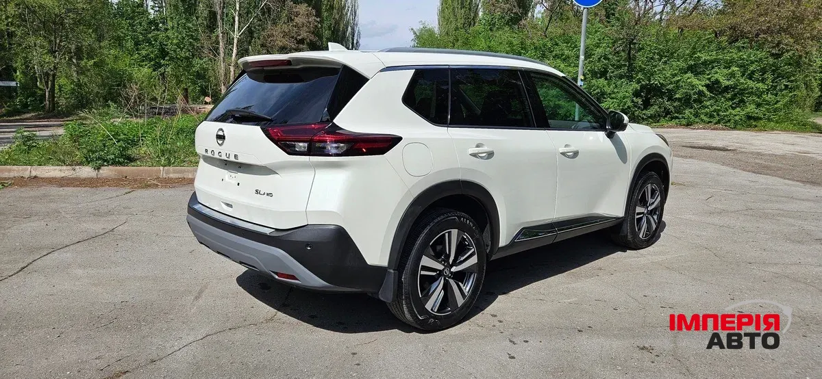 Nissan Rogue - фото 5