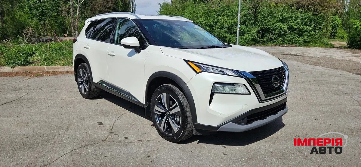 Nissan Rogue - фото 3