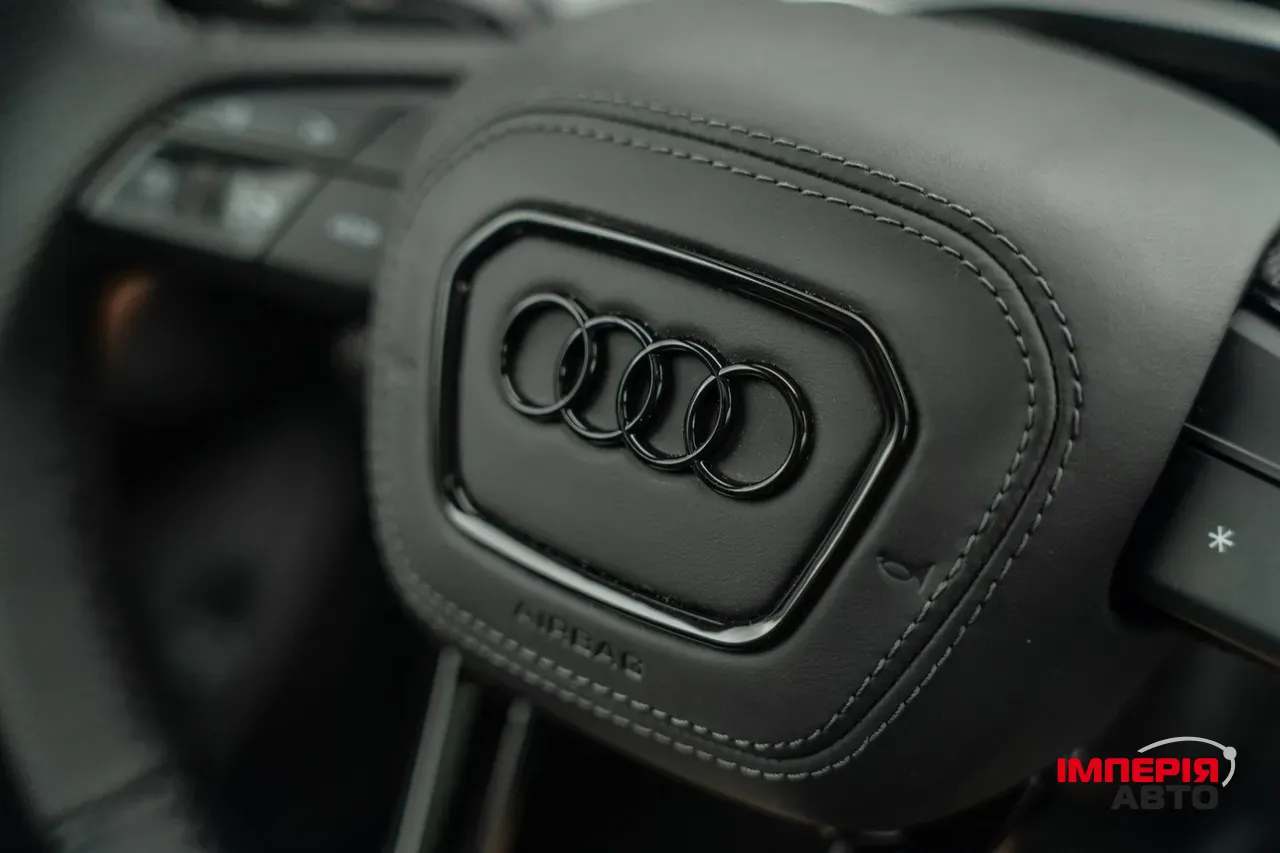 Audi Q8 - фото 47