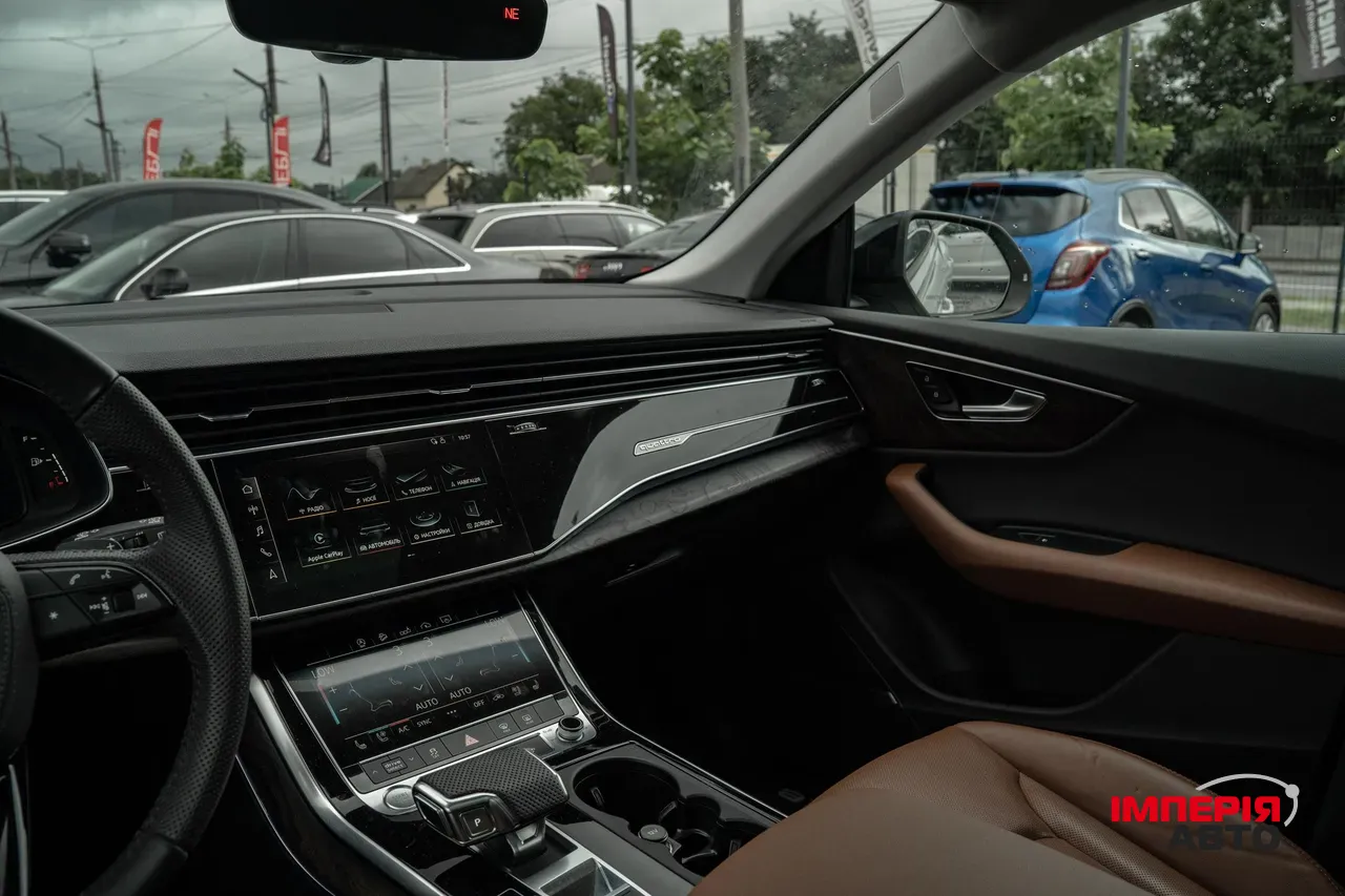 Audi Q8 - фото 57