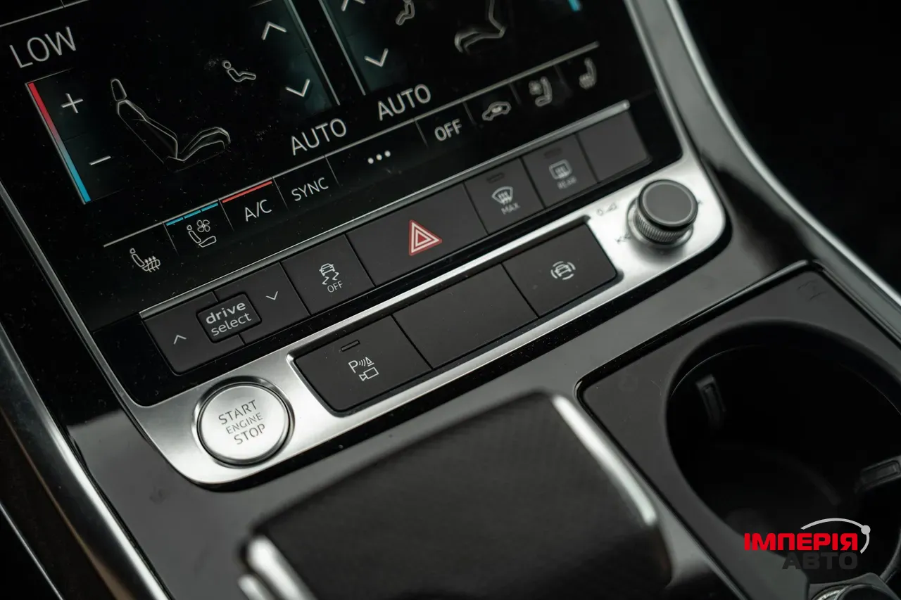 Audi Q8 - фото 55