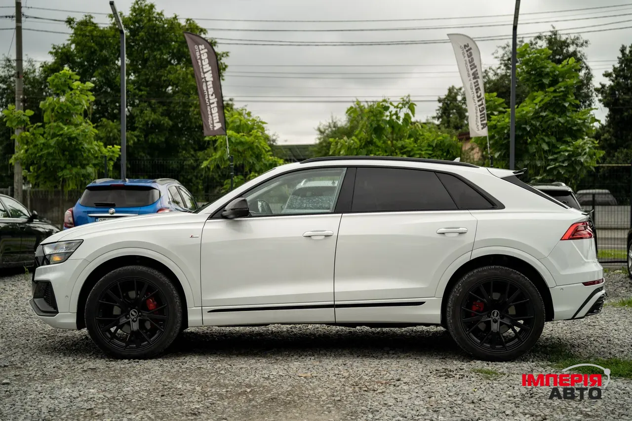 Audi Q8 - фото 29