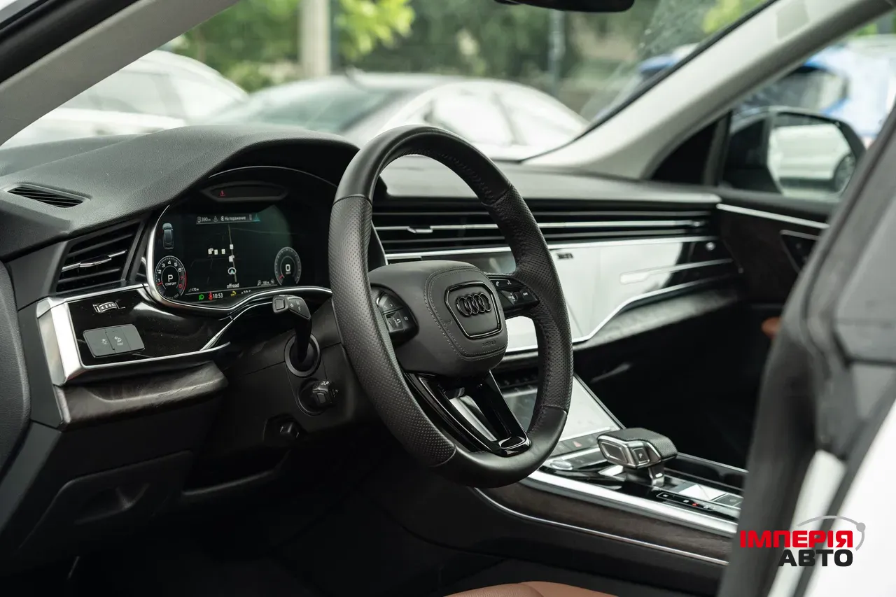 Audi Q8 - фото 39