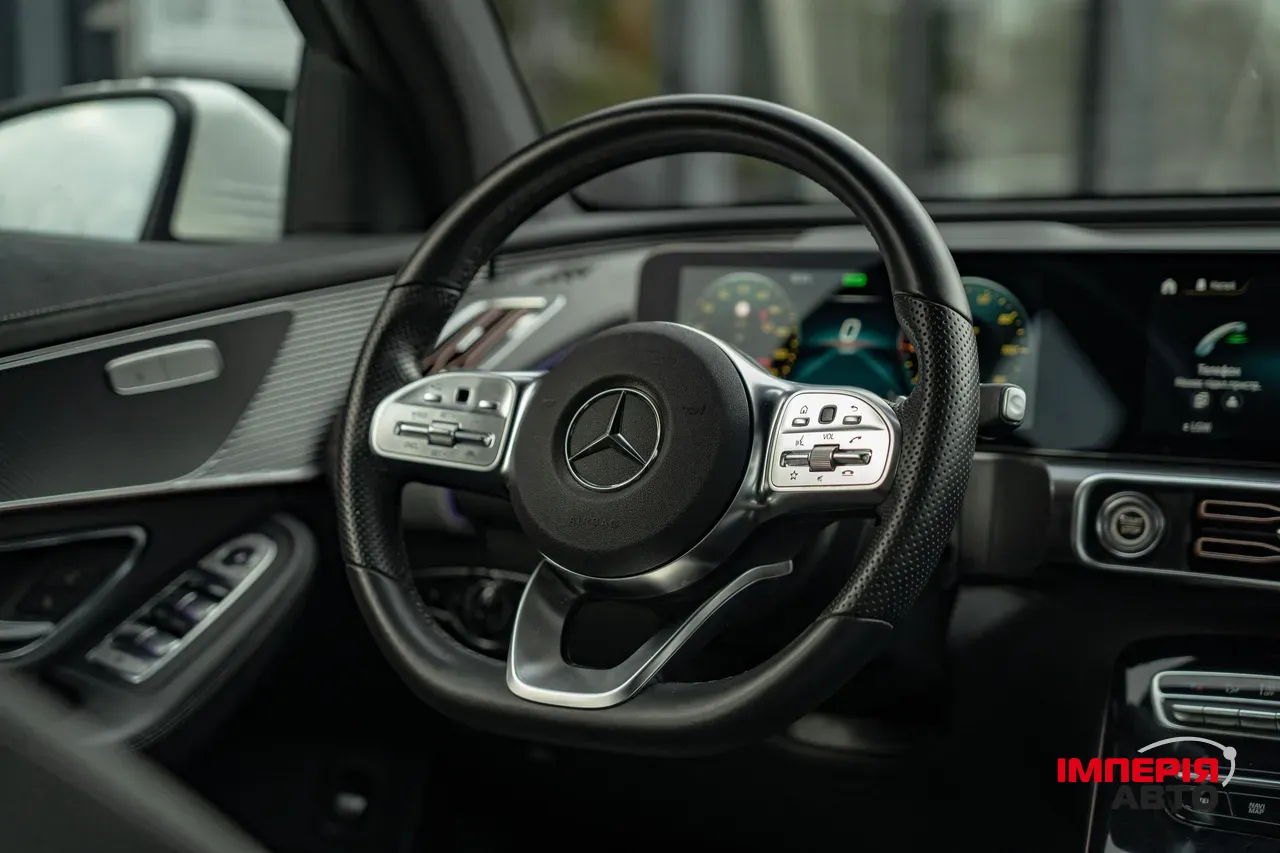Mercedes-Benz EQC - фото 32