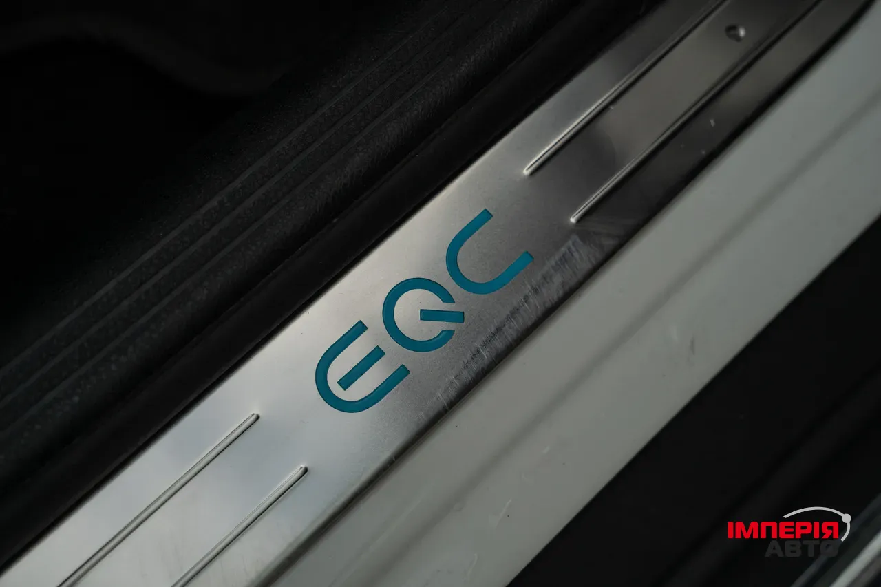 Mercedes-Benz EQC - фото 44