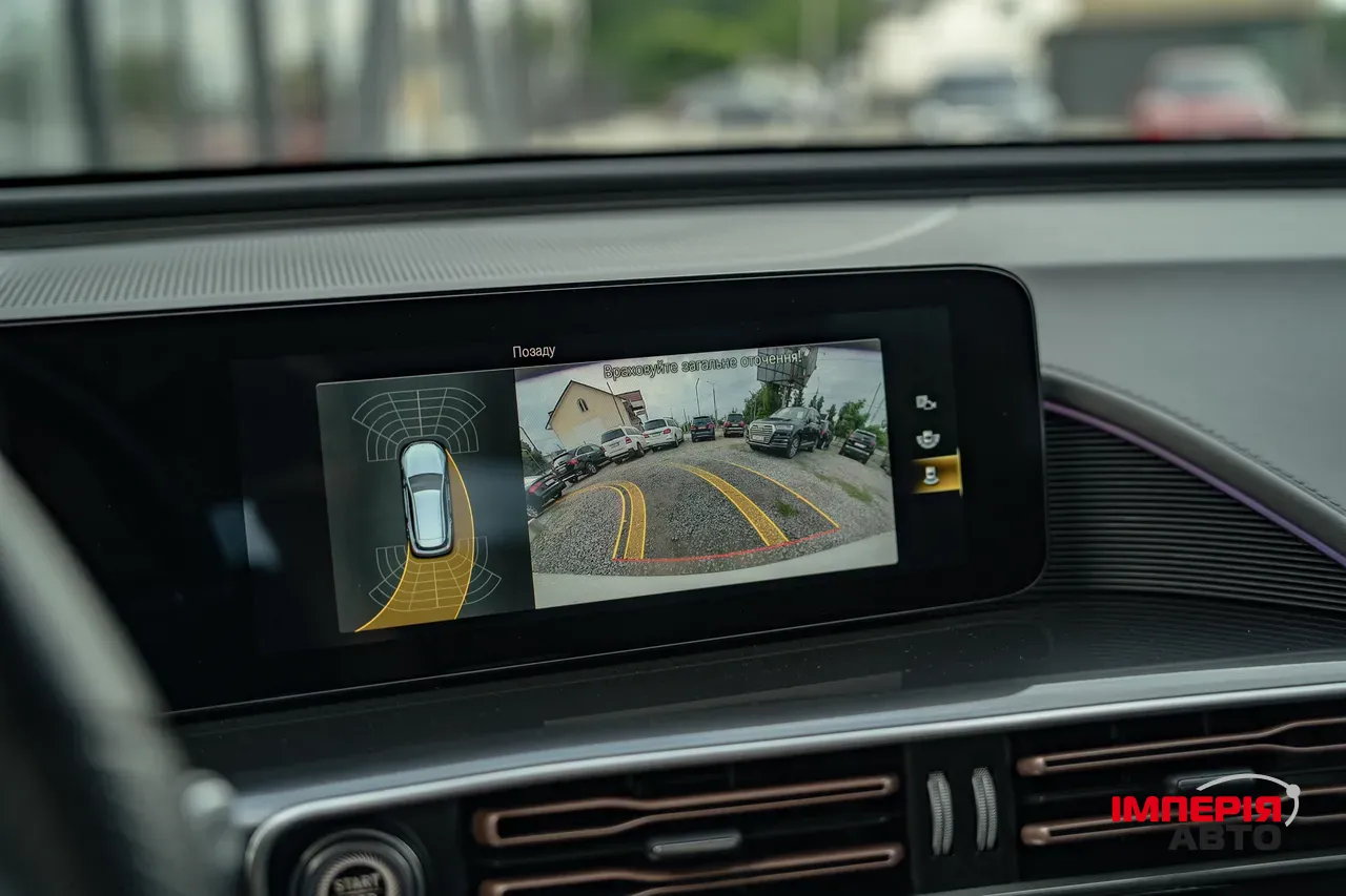 Mercedes-Benz EQC - фото 37