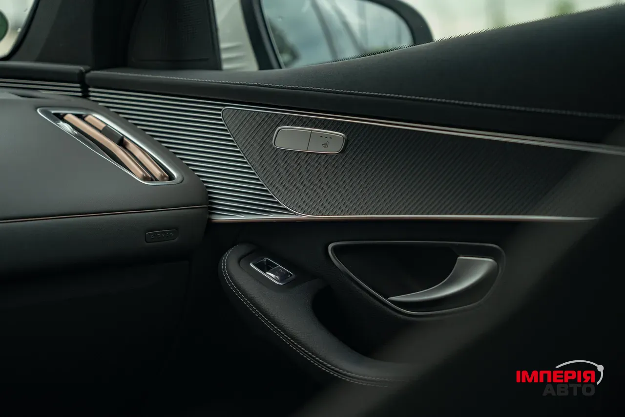 Mercedes-Benz EQC - фото 45