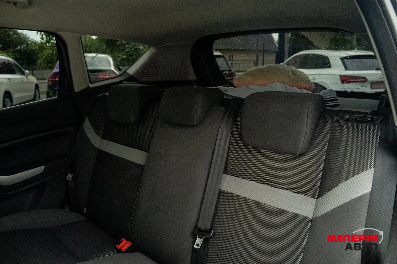 Ford Kuga - фото 35