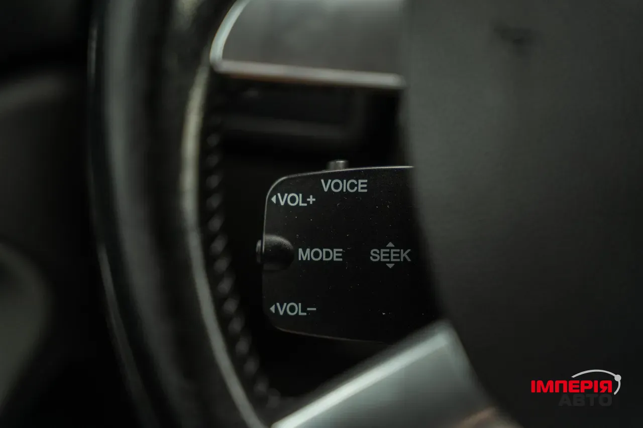 Ford Kuga - фото 24