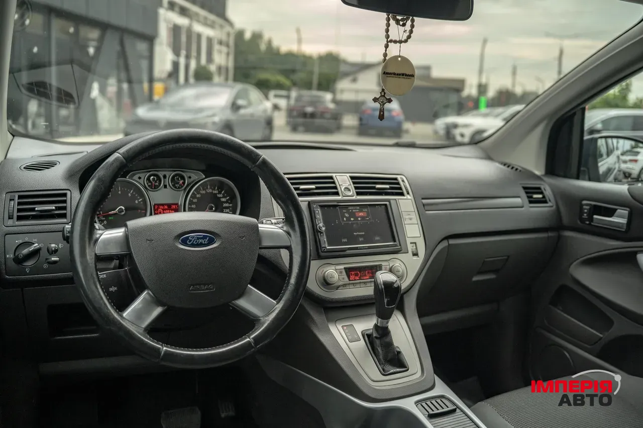 Ford Kuga - фото 29