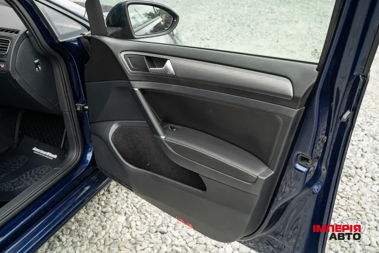 Volkswagen Golf - фото 46