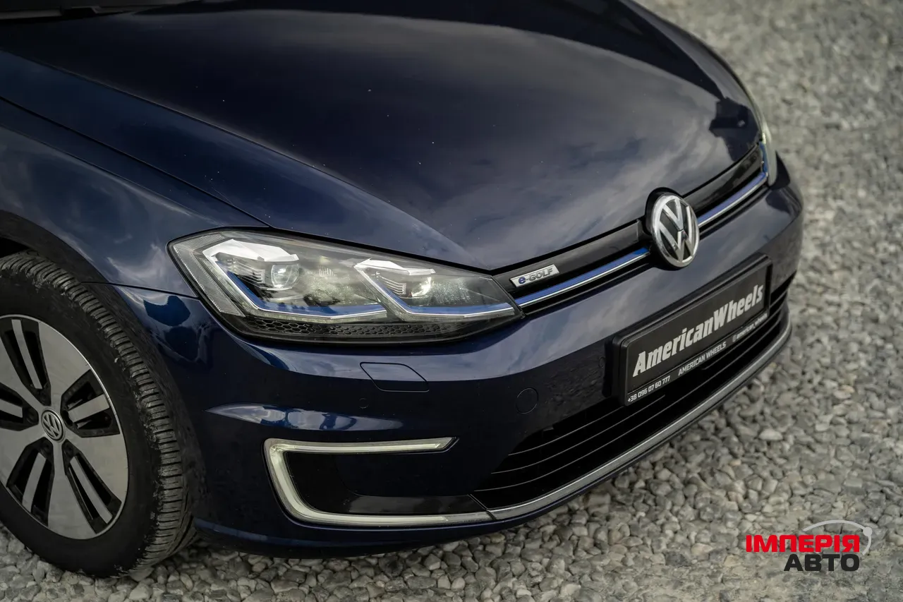 Volkswagen Golf - фото 18