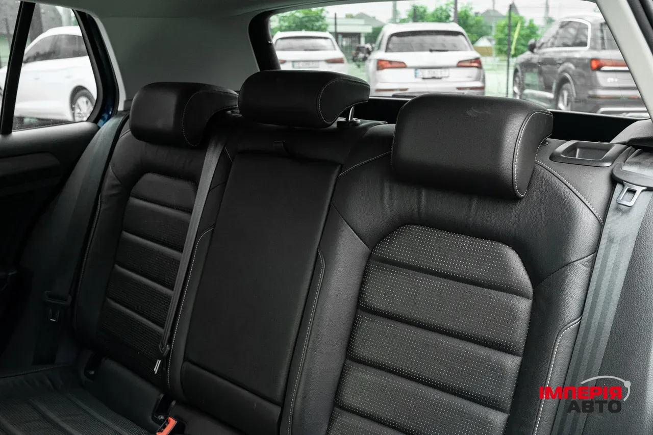 Volkswagen Golf - фото 44