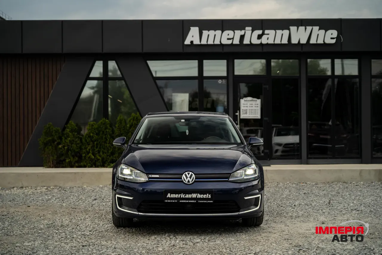 Volkswagen Golf - фото 2