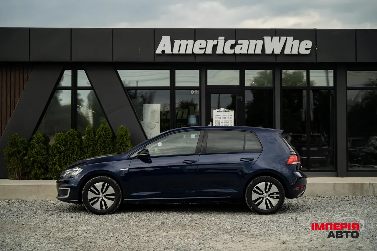 Volkswagen Golf - фото 4