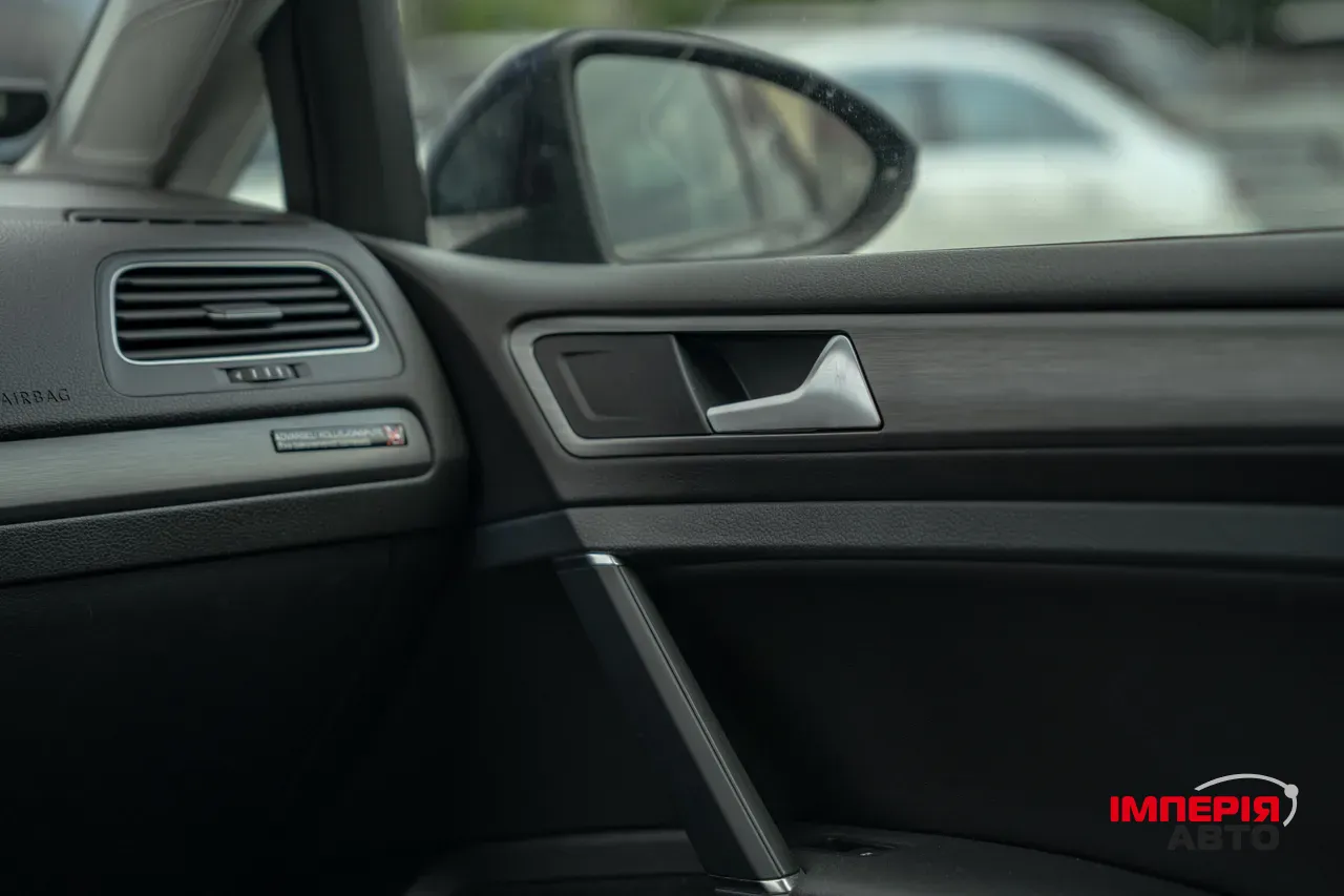 Volkswagen Golf - фото 41