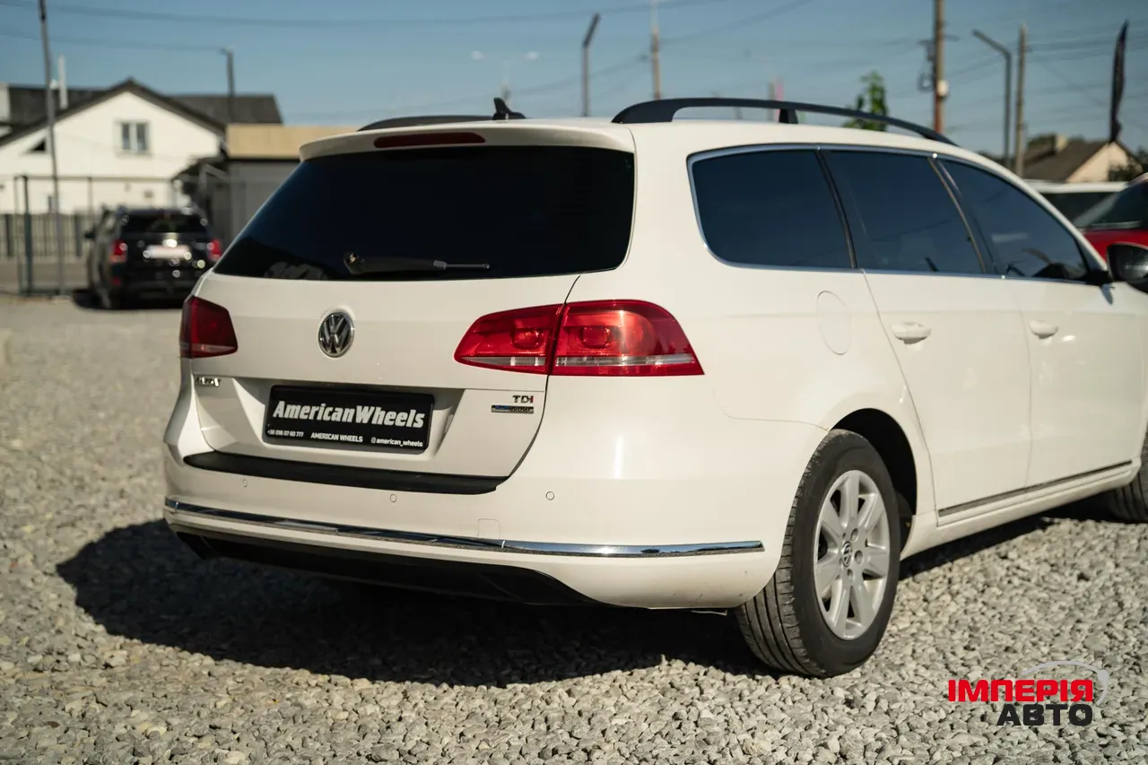 Volkswagen Passat - фото 8