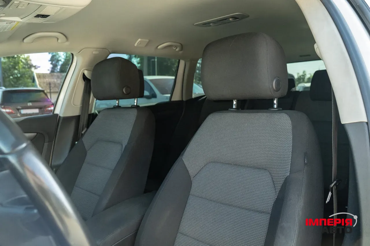 Volkswagen Passat - фото 25