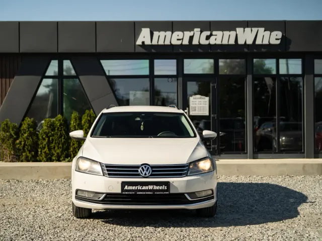 Volkswagen Passat - фото 2