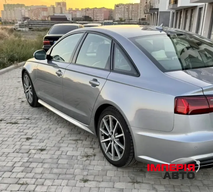 Audi A6 allroad - фото 6