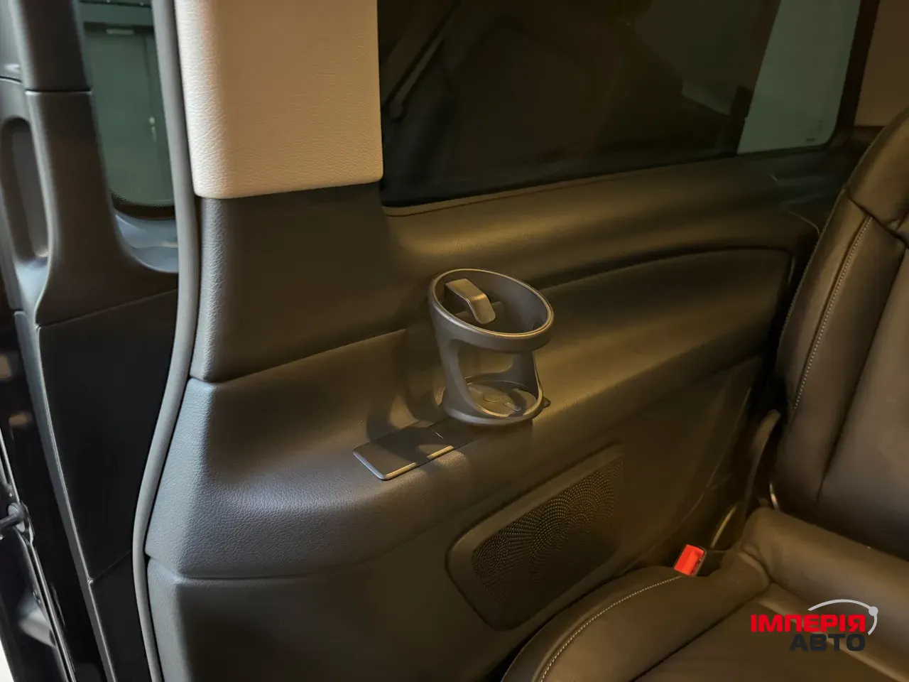 Mercedes-Benz V-Класс - фото 45