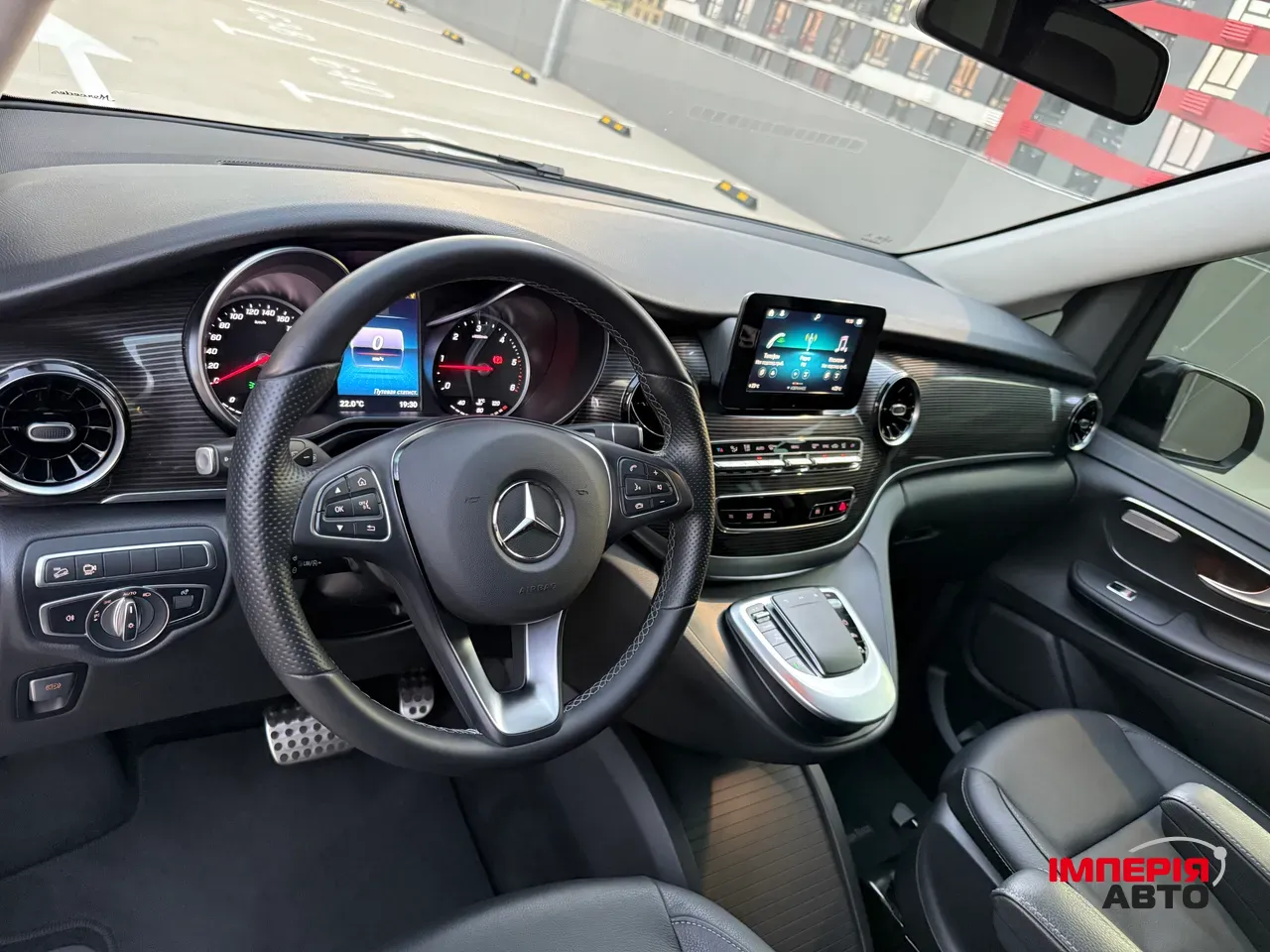 Mercedes-Benz V-Класс - фото 25