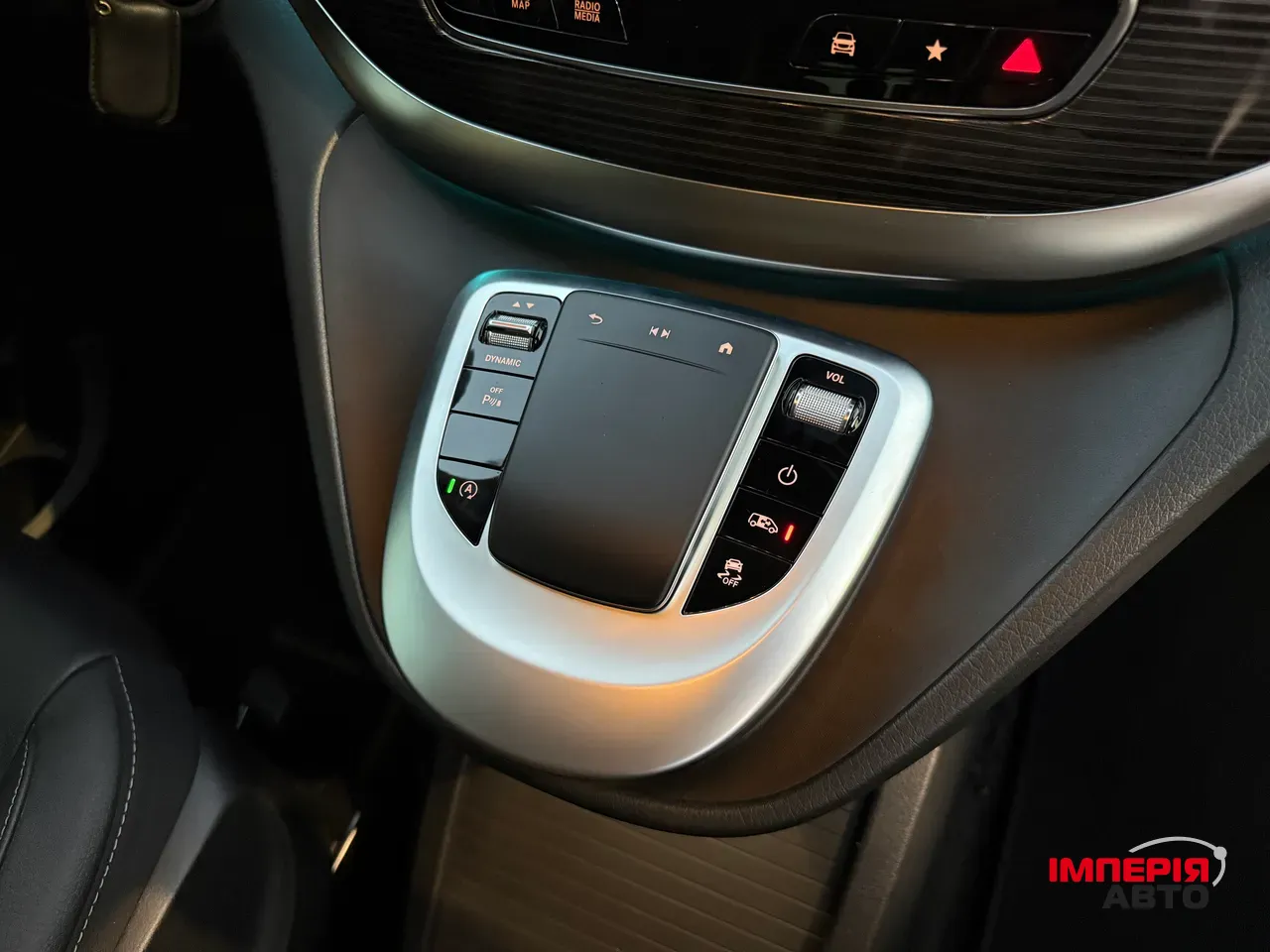 Mercedes-Benz V-Класс - фото 49