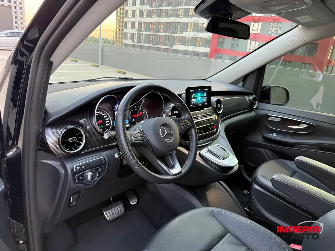 Mercedes-Benz V-Класс - фото 26