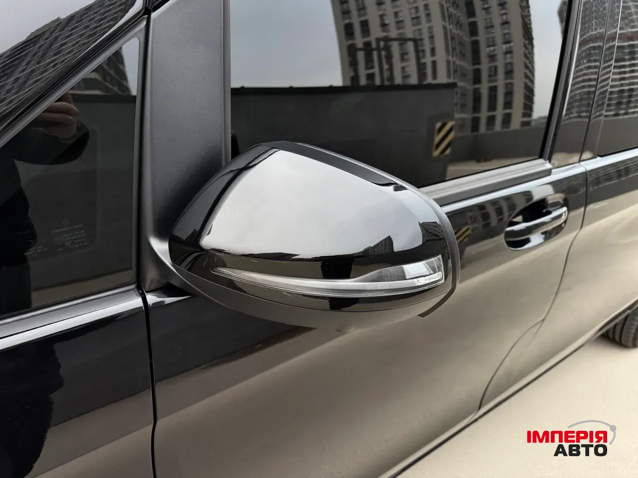 Mercedes-Benz V-Класс - фото 23