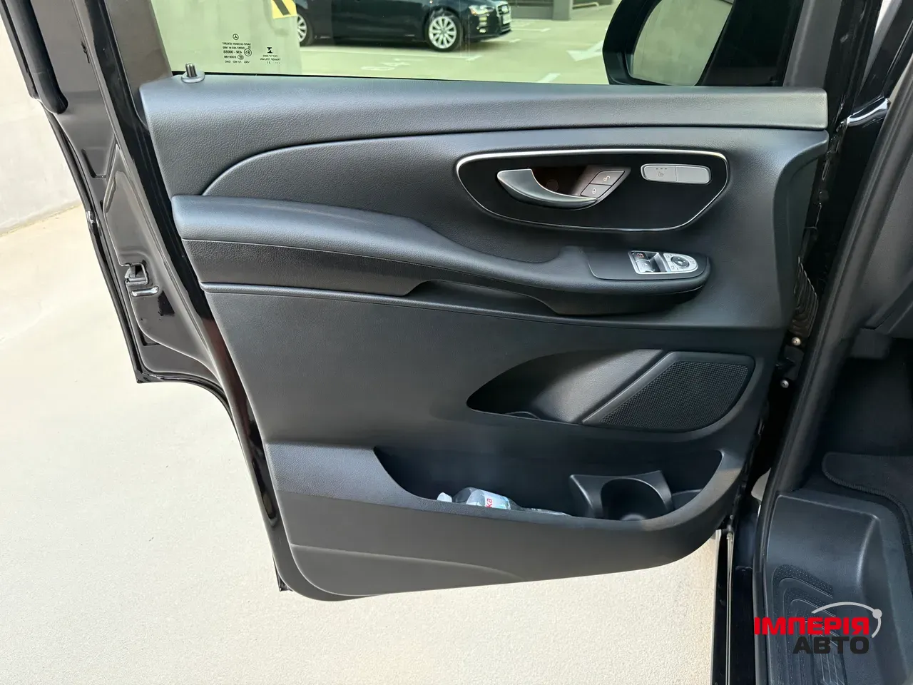 Mercedes-Benz V-Класс - фото 29