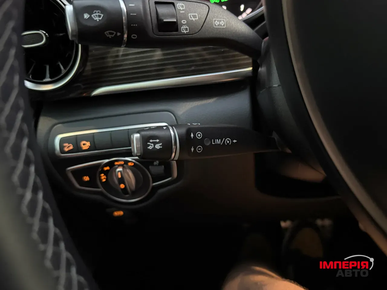 Mercedes-Benz V-Класс - фото 57