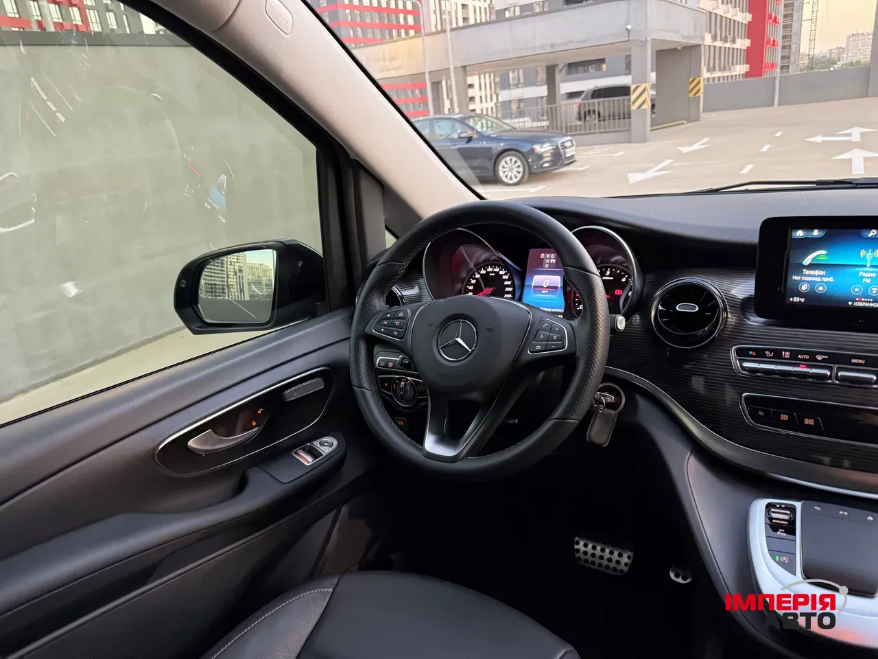 Mercedes-Benz V-Класс - фото 31