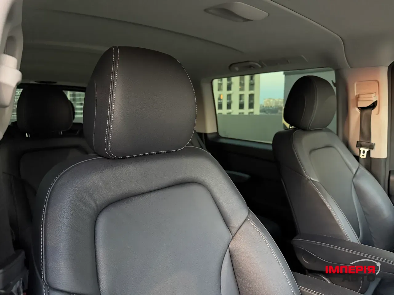 Mercedes-Benz V-Класс - фото 36