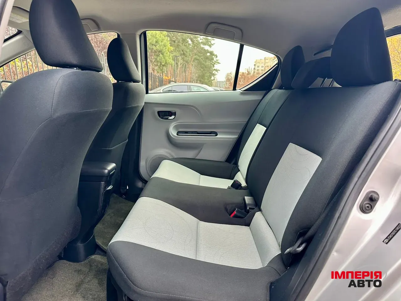 Toyota Prius c - фото 22