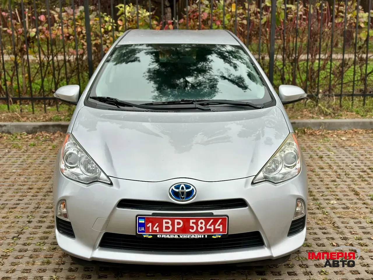Toyota Prius c - фото 7