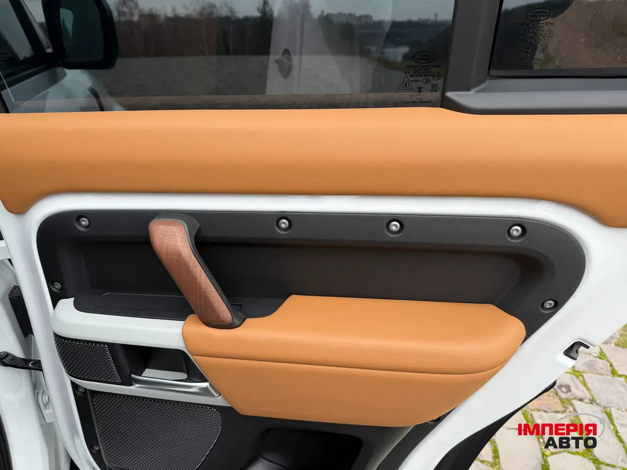 Land Rover Defender - фото 34