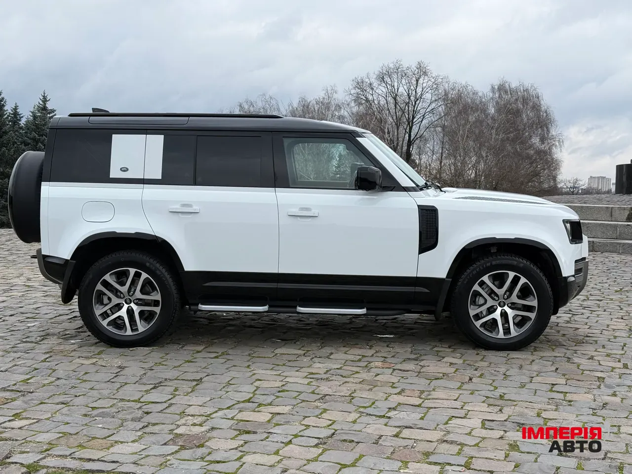 Land Rover Defender - фото 14