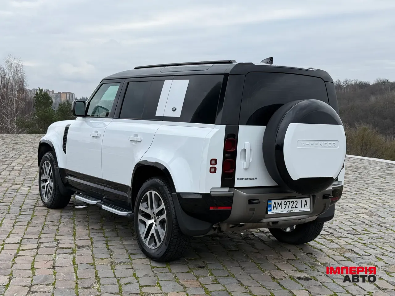 Land Rover Defender - фото 9