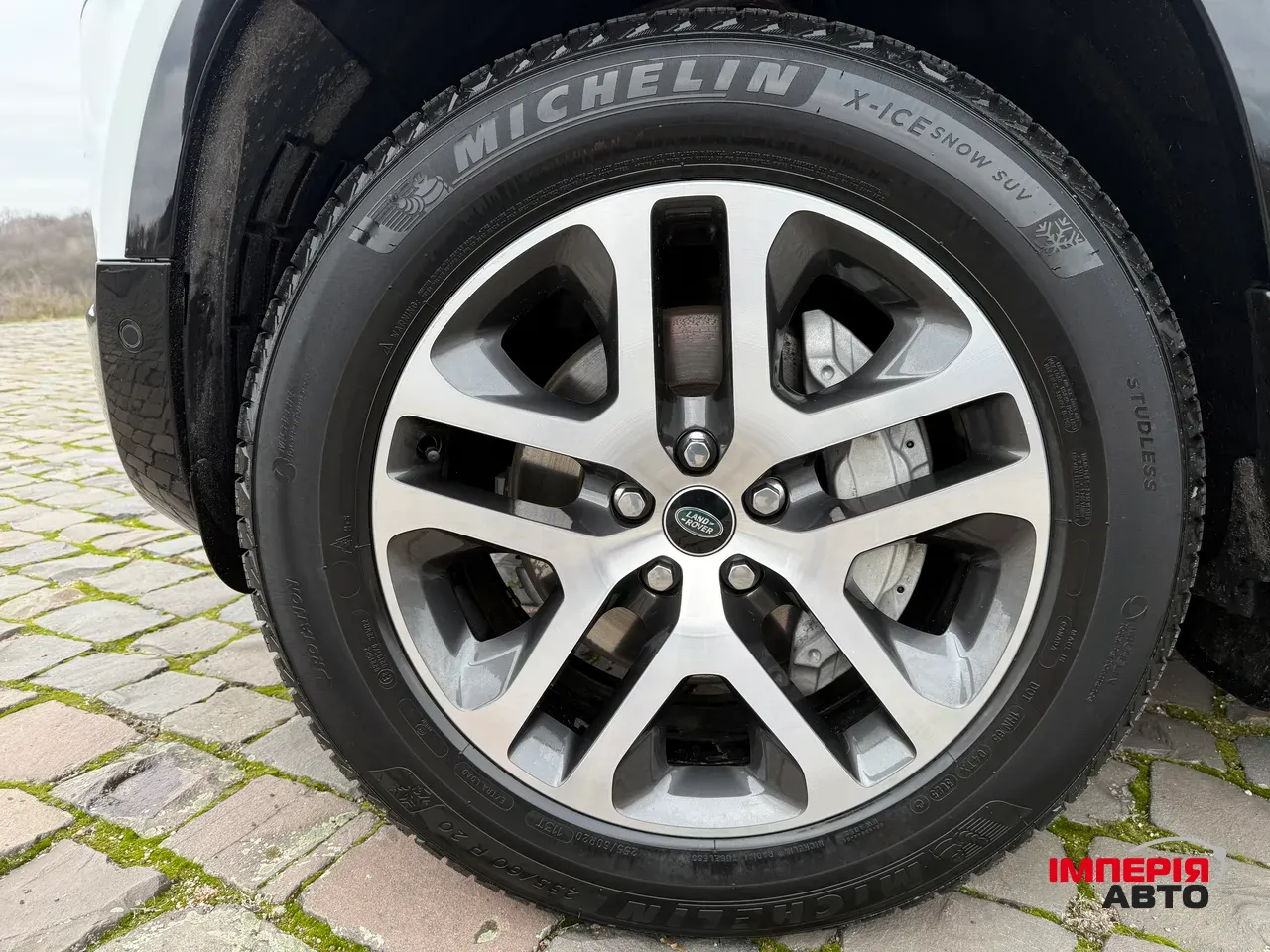 Land Rover Defender - фото 21