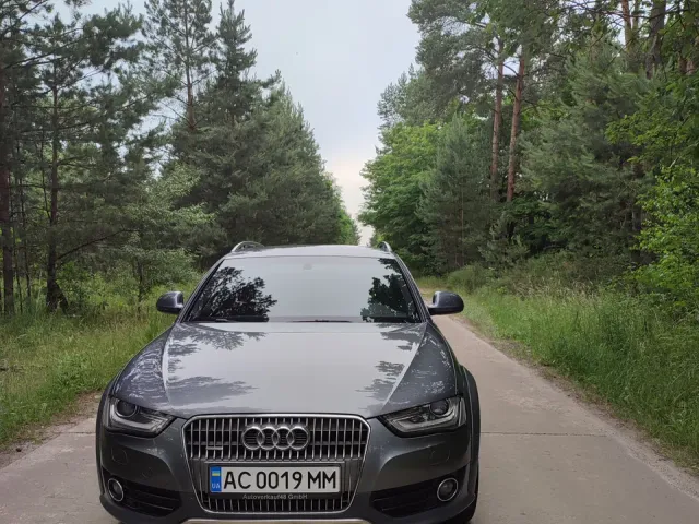Audi A4 allroad - фото 1
